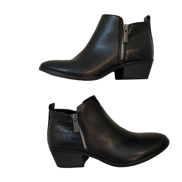 Eva & Zoe Women's Size 7 Black Zip Up Booties Ankle Boots Faux Leather - Picture 4 of 9